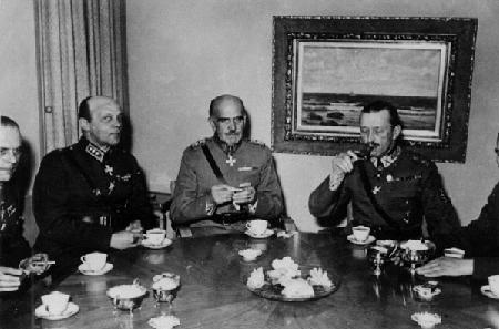 Linder kunniapaikalla Mikkelin klubilla