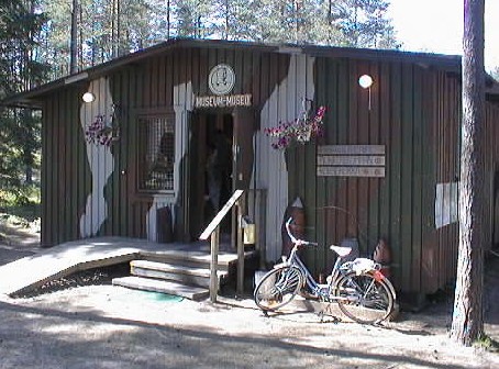 MANNERHEIM ERIKOISAIHEET HANKO